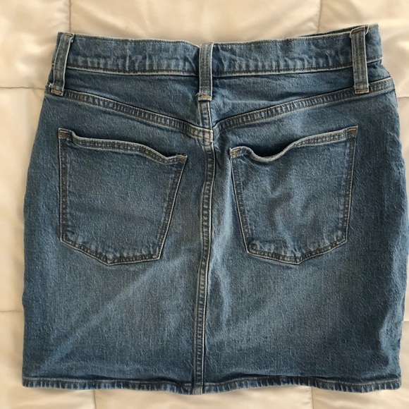 Universal Thread Women’s 5 Pocket Blue Jean Denim Mini Skirt Size 4 - Picture 3 of 7
